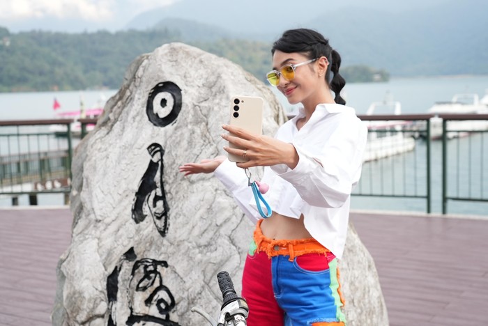 1748236578263-mikha-tambayong-liburan-di-taiwan-1748214175665