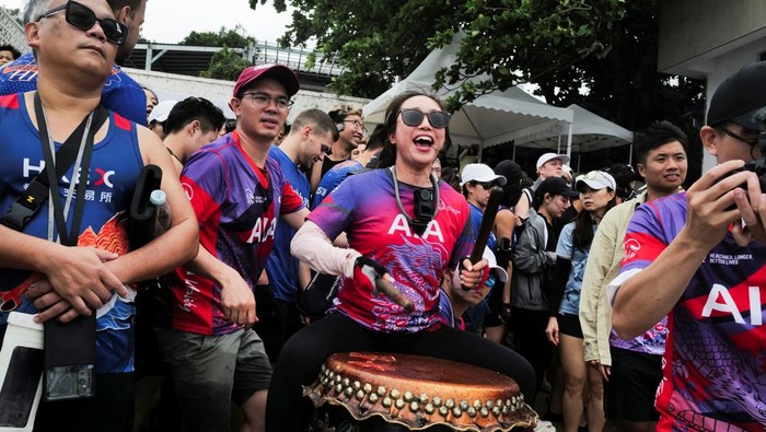 1748949530194-semangat-tradisi-warnai-festival-perahu-naga-hong-kong-1748862717179_169