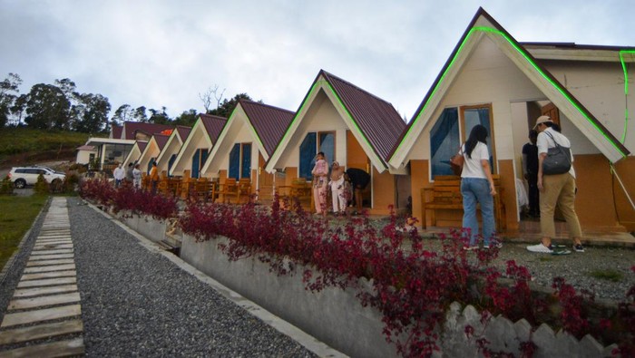 1749899928019-wisata-danau-di-solok-meningkat-homestay-tumbuh-pesat-1749821729674_169