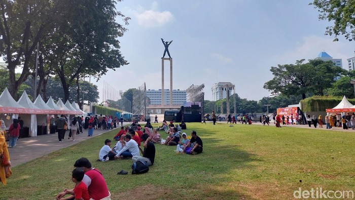 1750591229278-perayaan-hut-498-jakarta-di-taman-lapangan-banteng-1750568210017_169