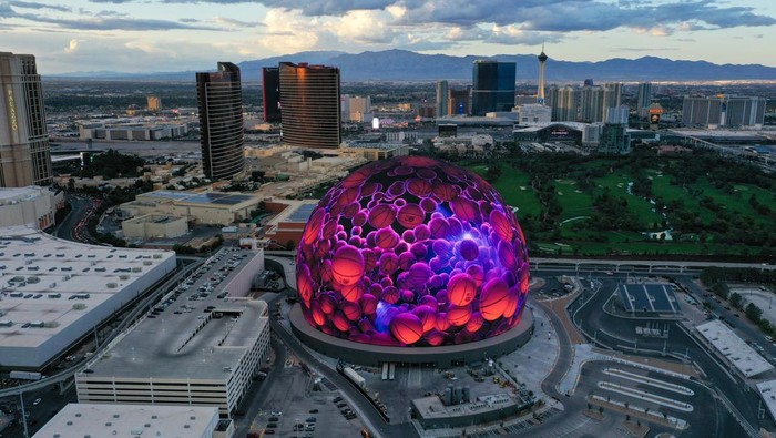 1754392712187-kemegahan-sphere-las-vegas-bola-led-terbesar-dunia-3_169