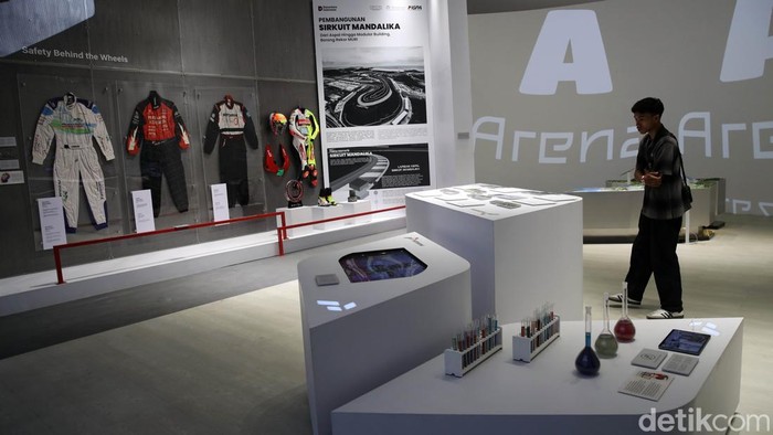 1759599691708-sensasi-balap-dan-nostalgia-motogp-di-museum-mandalika-1759566589218_169