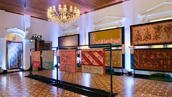 1760615419073-pameran-wastra-di-cikini-82-1760608237555_169