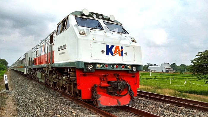1761285979898-ilustrasi-kereta-api-1740461210294_169