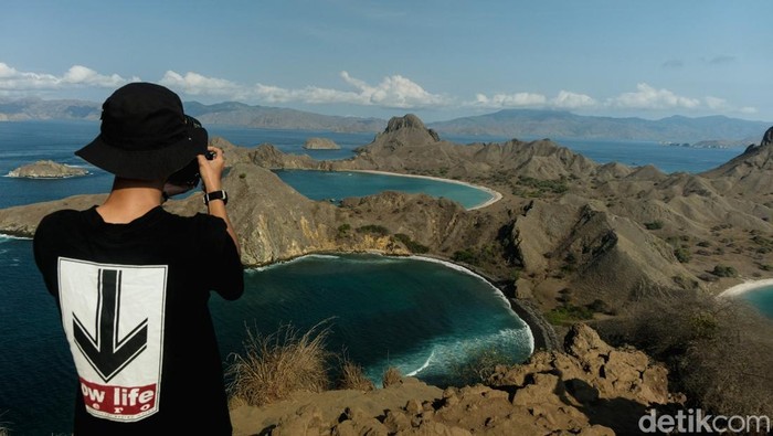 1761457370894-terbius-eksotisme-pulau-padar-paket-lengkap-trekking-healing-1_169