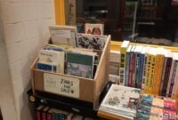 1761717633931-post-a-living-room-press-toko-buku-indie-di-pasar-santa-jaksel-1761647013457_169