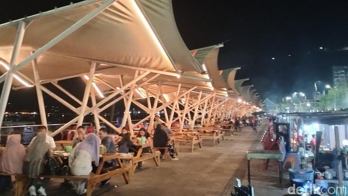 1761825373407-kuliner-kampung-ujung_169