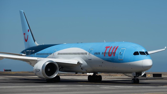 1761846893093-maskapai-tui-airlines_169