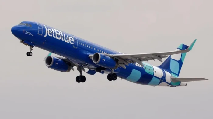 1761933419486-jetblue_169