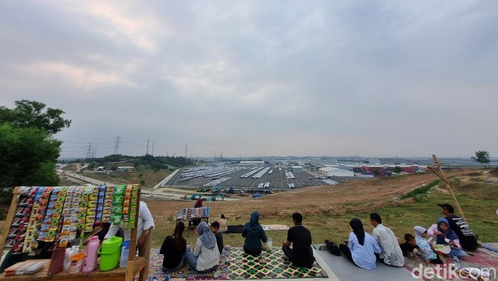 1762408752444-bukit-hyundai-spot-wisata-viral-di-bekasi-6_169