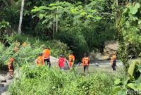 1762516479846-proses-pencarian-satu-korban-terakhir-dalam-tragedi-tubing-di-sungai-singorojo-kendal-rabu-5112025-1762345586474_169