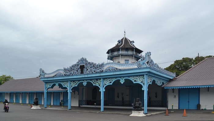 1763013982135-keraton-solo-1762322593565_169