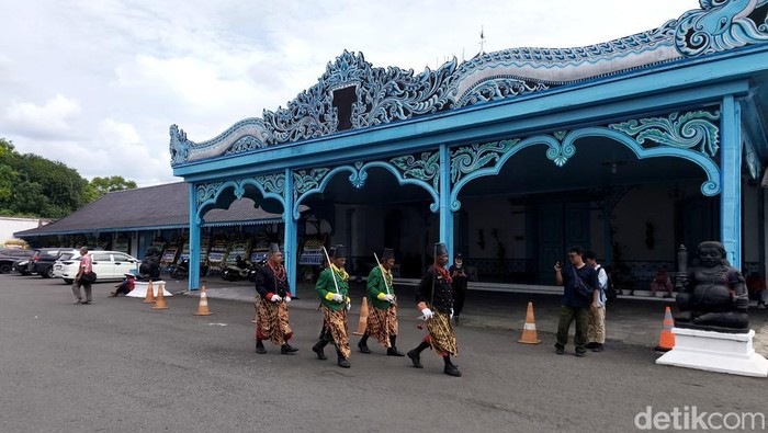 1763034896467-keraton-solo-1762440698378_169