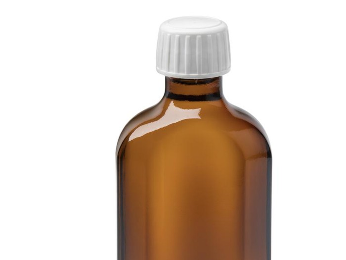 1763099755316-ilustrasi-manfaat-minyak-kemiri-untuk-rambut-1_43