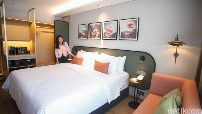 1763615373342-artotel-living-world-kota-wisata-cibubur-1755783196611