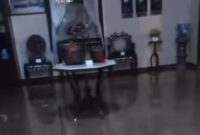 1764500795805-tjong-a-fie-mansion-terendam-banjir-di-medan-1764481612968_169