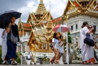 1765105691671-menyusuri-megahnya-grand-palace-bangkok-1749645467963_169