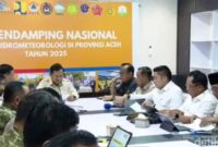 1765170476229-prabowo-kembali-melakukan-peninjauan-dampak-banjir-bandang-di-aceh-setelah-peninjauan-prabowo-langsung-memimpin-ratas-bersama--1765110843993_169