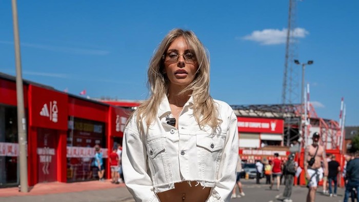 1765451255145-bonnie-blue-1747045948926_169