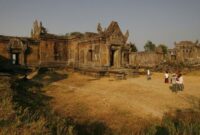 1765645566601-potret-kuil-preah-vihear-pangkal-konflik-kamboja-thailand-1753436058010_169