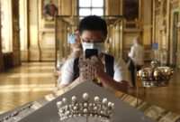 1765645629127-museum-louvre-di-paris-1760925025554