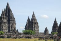 1765883216269-candi-prambanan-1749794333067_169