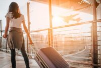 1765904849868-ilustrasi-perempuan-di-bandara-1740017408008_169