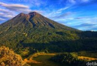 1766250479602-suasana-gunung-rinjani-lombok-nusa-tenggara-barat-1765291048126_169