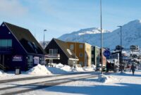 1767719231086-greenland-hamparan-salju-yang-disebut-daratan-hijau_169