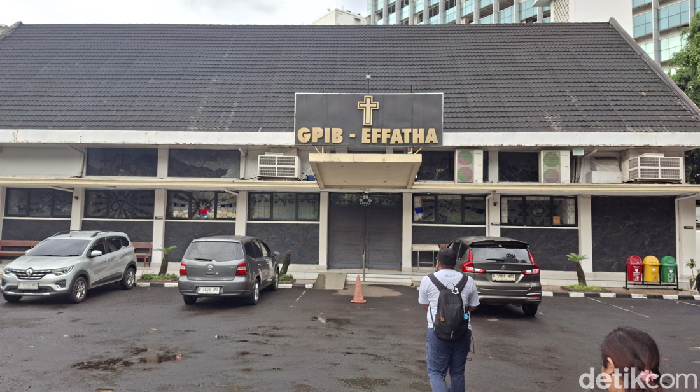 1767762452286-gereja-protestan-indonesia-barat-gpib-jemaat-effatha-1767759867761_169