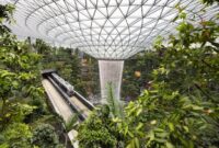 1768129572251-arsitektur-jewel-changi-airport-singapura_169